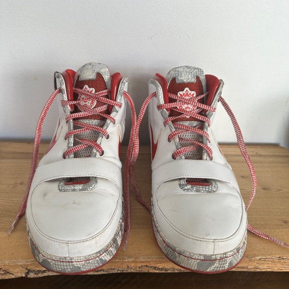 Lebron James Ohio state size 14 - Picture 8 of 9